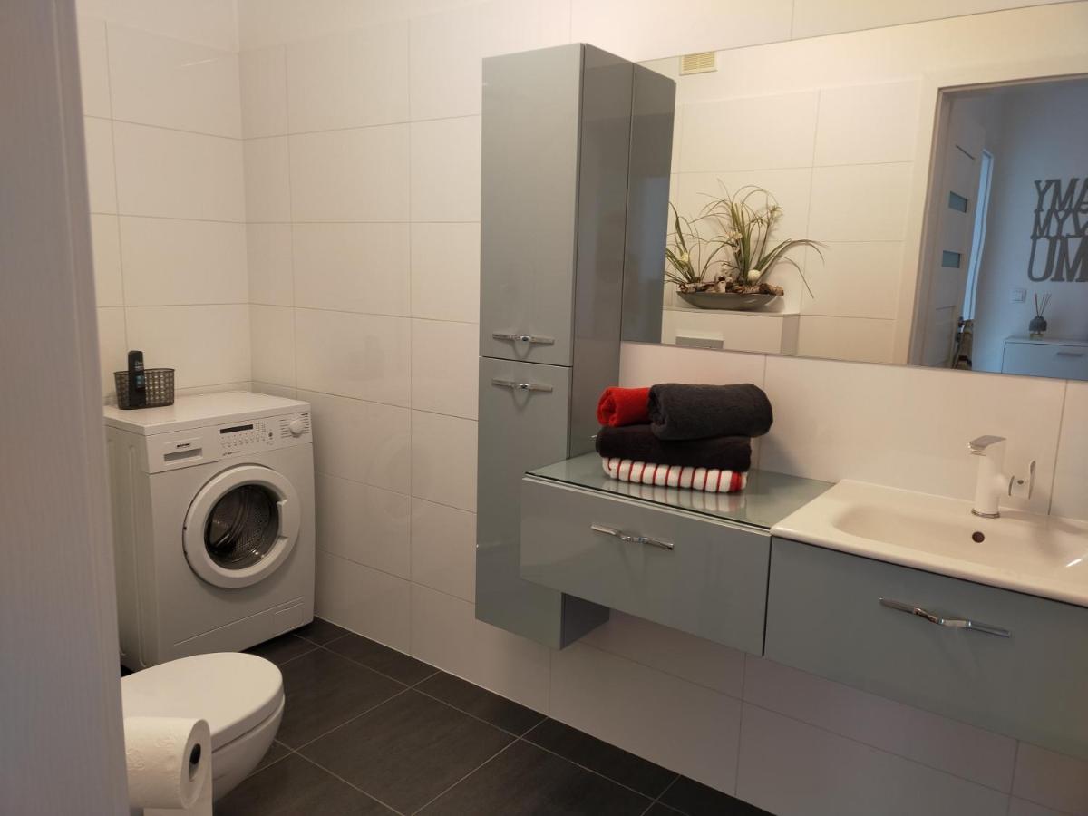 Lubiń Apartament-Sweet Night מראה חיצוני תמונה